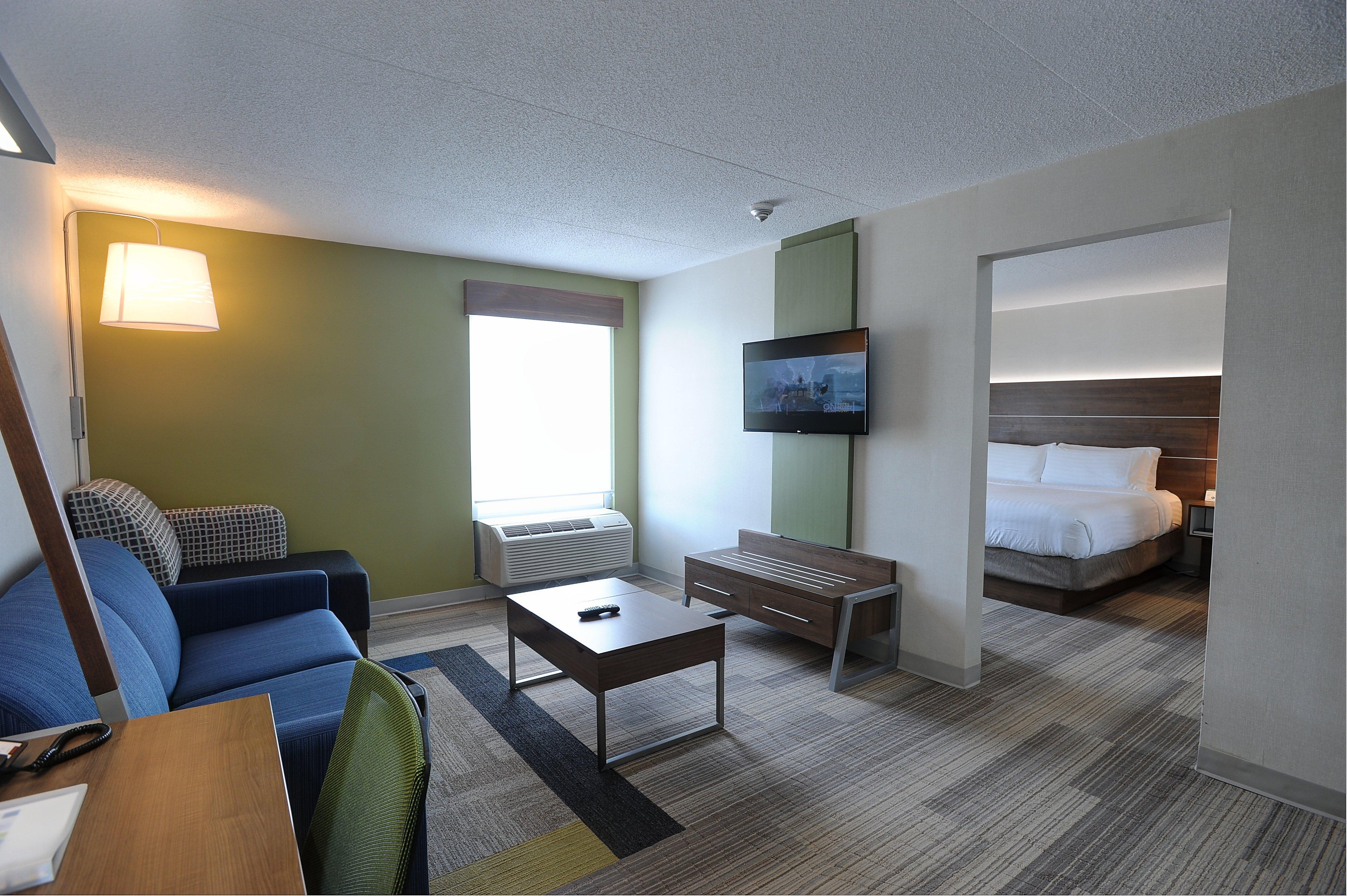 Holiday Inn Express & Suites Toronto Airport West By Ihg Місісаґа Екстер'єр фото
